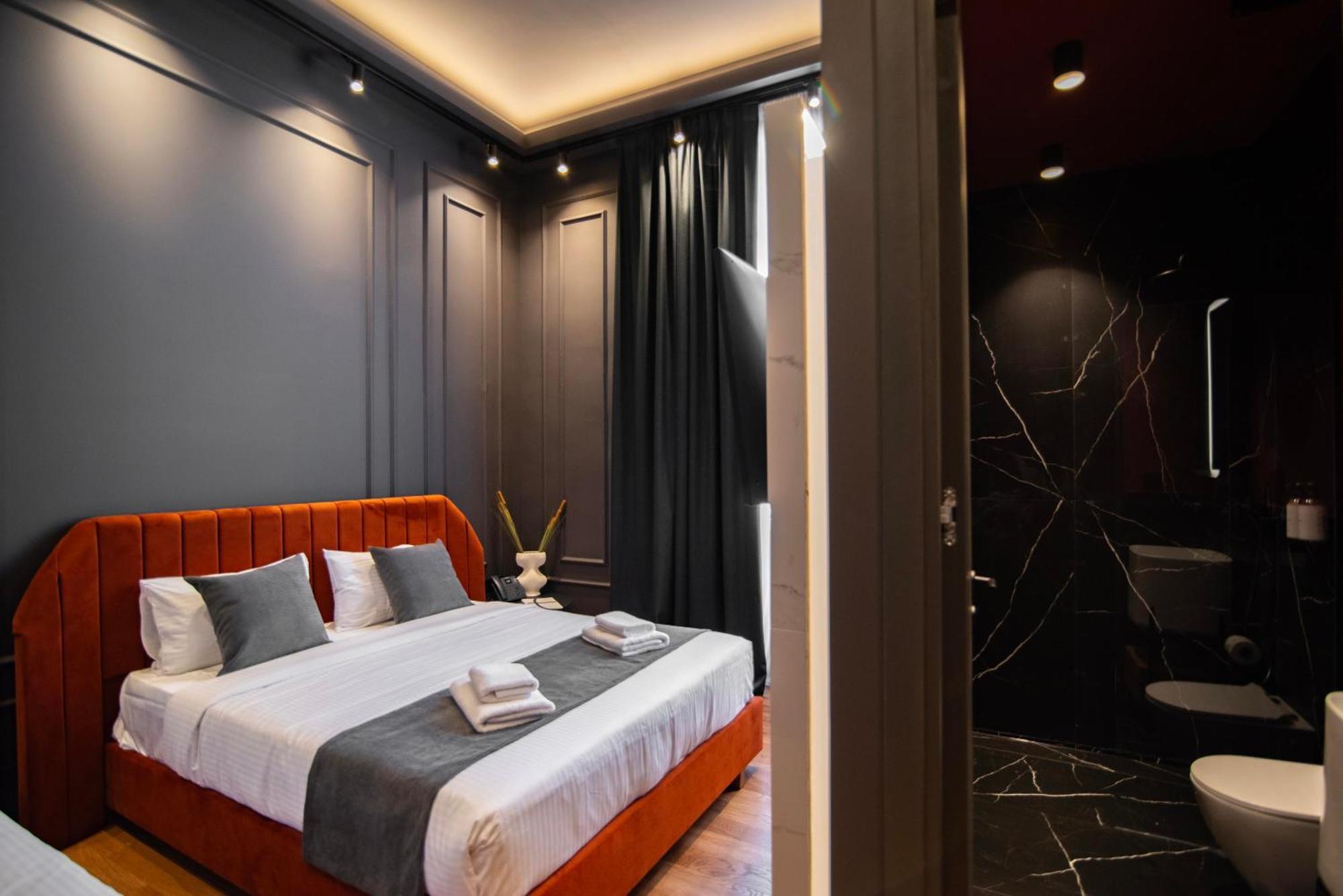 Hotel Icon Collection